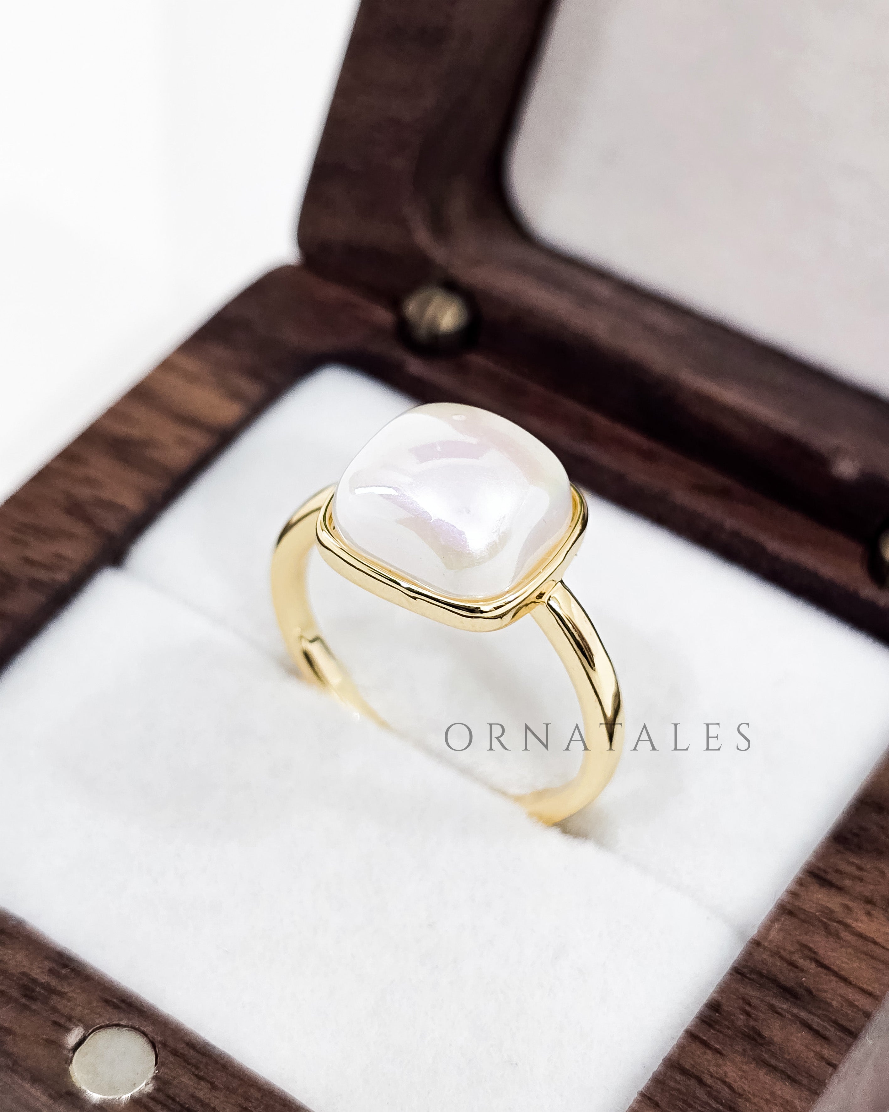 Gold plated adjustable ring with pearl stud