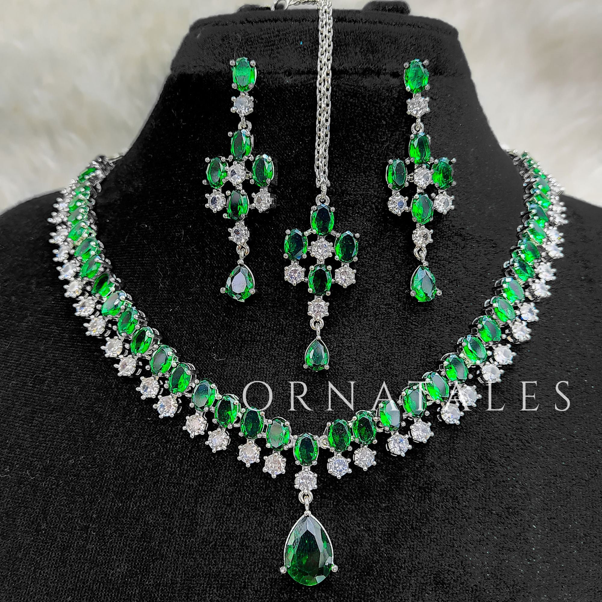 Emerald Green Diamond Cut Chandelier Necklace Set with matching earrings and tikli – Ornatales