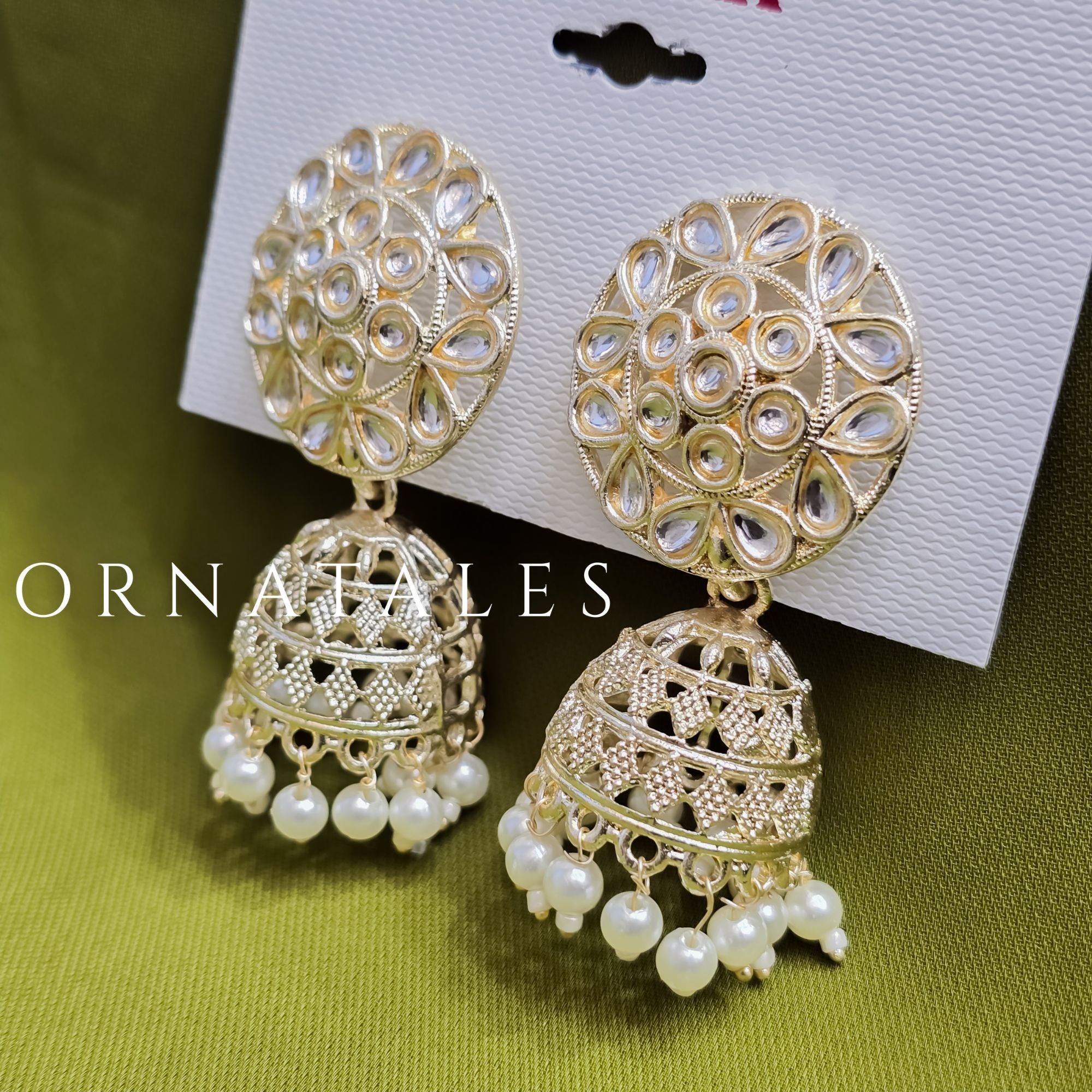 White Pakistani Jhumka Earrings featuring Multani Kundan design with Pearl Drops – Perfect for Bridal and Festive Look – Ornatales